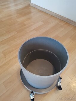 Květináč + Posuvný stojan na rostliny - 3