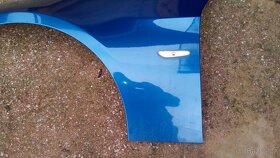 BMW E90,91 Přední blatníky - 3