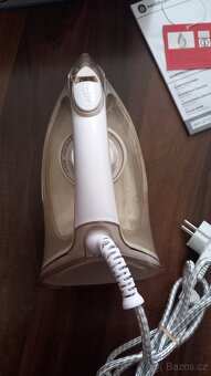 Napařovací žehlička značky Switchon - 3