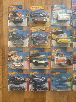 Hot Wheels - 3