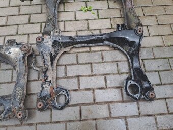 Audi 80 coupe/sedan B2-B3 př. nápravnice. - 3