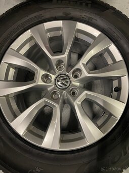 Original zimni vw Amarok r17 5x120 Pirelli 245/65/17 95% - 3