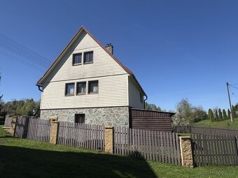 Prodej rodinného domu v obci Syřenov - 3