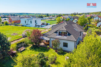 Prodej rodinného domu, 272 m², Babice, ul. Honzíkova - 3