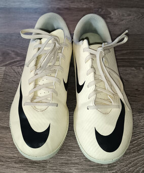 Dětské sálové boty Nike Mercurial Vapor 15 CLUB - vel. 35 - 3