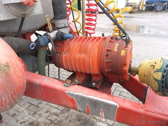 Fekální vůz POMOT 8000 litrů - 8 kubíků - 3