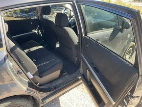 TOYOTA COROLLA VERSO 2.2 D-CAT 130 kw R.V. 2008 - 3
