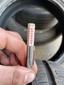 Barum Bravuris 3 205/45R16 - 3