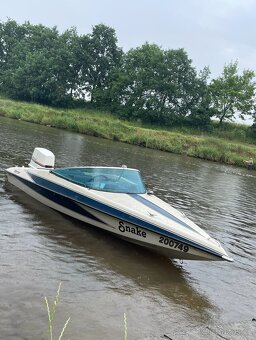 Motorova lod Vieser Shirocco - 3