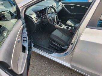 Hyundai i30 hatchback - 3