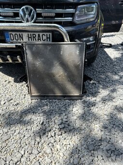 Prodám funkčni vodni chladič Amarok 3.0 TDI - 3