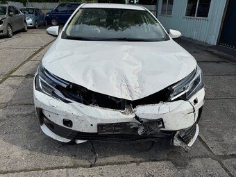 TOYOTA COROLLA 1,6 VVTI, 97KW,ROK 2018,NAJ 113TKM,KLIMA,DOHO - 3