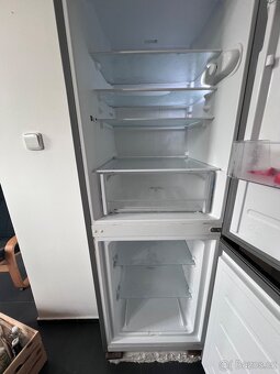 Prodam Lednici Indesit - 3