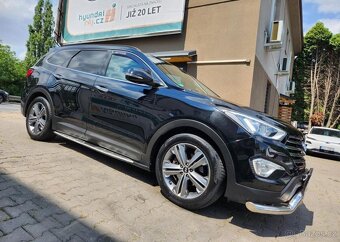 Hyundai Santa Fe 2.2-PREMIUM-7 MÍST-PANO-GRAND - 3