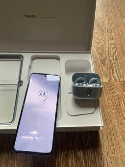 Motorola razr 60 - 3