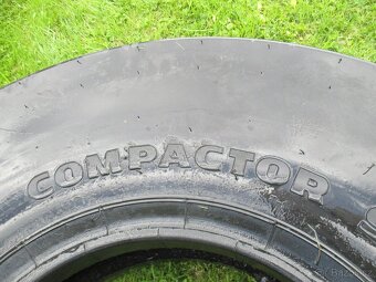 Pneu na silníční válec-gumáč  GRW 16 - 3