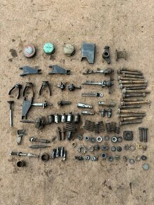 Náhradní díly - 3