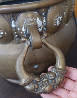 Secesní nádoba s poklopem - 3