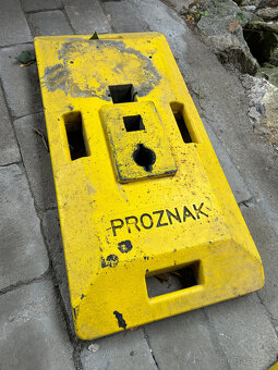 Podstavec pro dopravní značky PROZNAK - 3