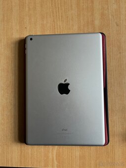 Apple I Pad 7. Generace - 3