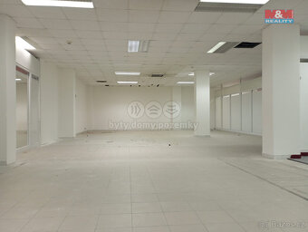 Pronájem obchod a služby, 600 m², Ostrava, ul. B. Četyny - 3