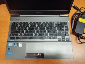 Notebook TOSHIBA Portege Z830-11M - 3