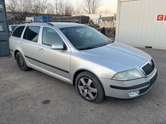 Škoda Octavia II 1.9 TDI - díly z vozidla - 3
