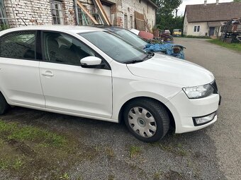 Kompletní předek Škoda Rapid 2016 barva LF9E - 3