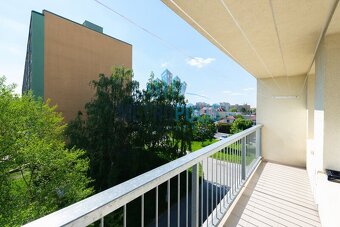 Prodej světlého bytu 3+1 s lodžií – 81 m², Praha – Horní Měc - 3