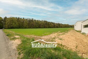 Stavební pozemek 2752 m2 ve Zlíně-Velíkové - 3