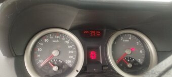 Renault Megane II 1,6 16V rok 2003 - 3