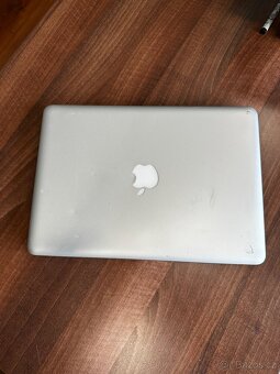 MacBook Pro Early 2011 - 3