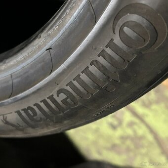 Letní pneu 225/40 R19 93Y Continental 5mm - 3