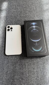iPhone 12 Pro 128GB Silver - 3