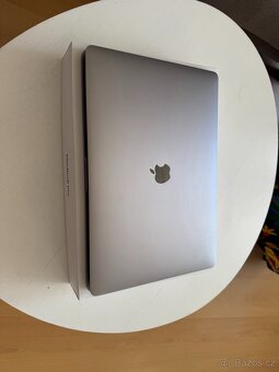 MacBook Pro 15" CZ | 16 GB | 256 GB | Touch Bar | 2016 - 3