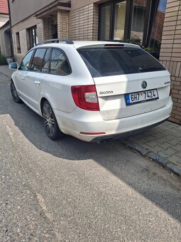 Škoda Superb combi 2 facelift 2.0 TDI 103KW xenony - 3