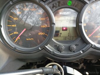 Suzuki DL 650 V-Strom - 3