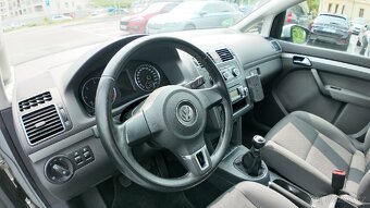 Volkswagen Touran, Serviska - 3