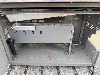 Weber summit plynovy gril - 3