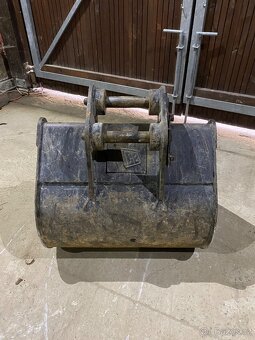 Bagr JCB - lžíce 60 cm, 90l pro 2,5-3,5t bagr - TOP STAV - 3