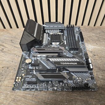 MSI MAG Z490 Tomahawk - Intel Z490, Socket 1200 - 3