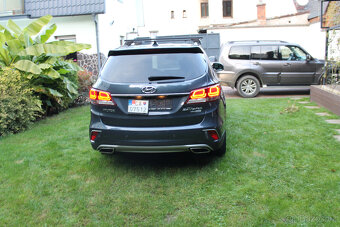 Hyundai Grand Santa Fe 2.2 CRDi VGT 4x4 automat 147kW - 3