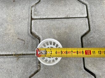 Hydroponické/pěstební košíčky bílé 5x5 cm použité - 3