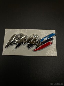 Samolepící znak na BMW - 3