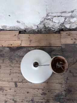 Obrovské svitidlo - 3