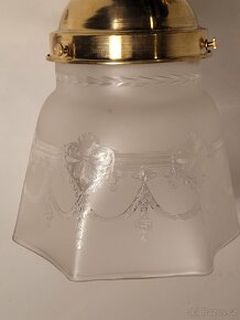 secesní mosazná lampa, lampička, zdobené stínidlo - 3