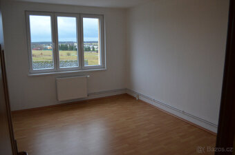 PRODÁM BYT 3+1 84 M2 VE SKALNÉ S BALKONEM - 3