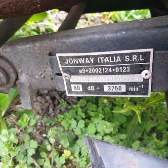 Jonway 125 prodám díly nebo celý skútr. - 3
