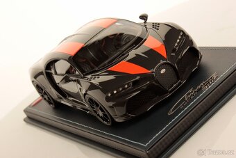 Bugatti Chiron Super Sport MR collection 1 of 399 pcs 1/18 - 3