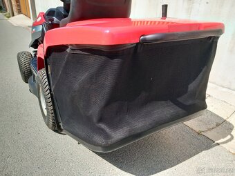 Prodám zahradní traktor Castelgarden XDC 140 - 3